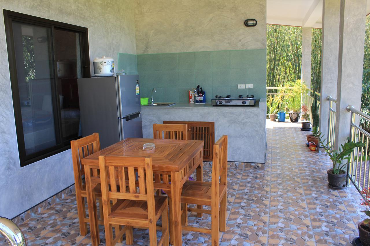 Nananuira Apartment&Room Khao Lak Eksteriør billede